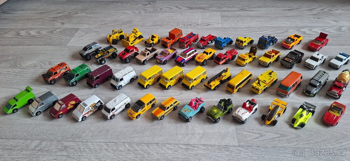 autíčka - angličáky Hot Wheels - 6