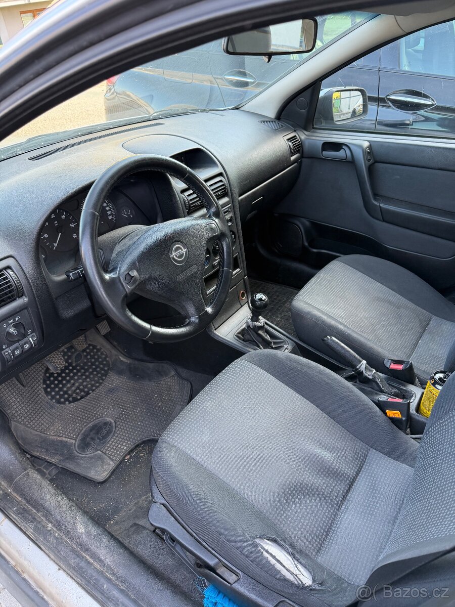 Opel astra - 6