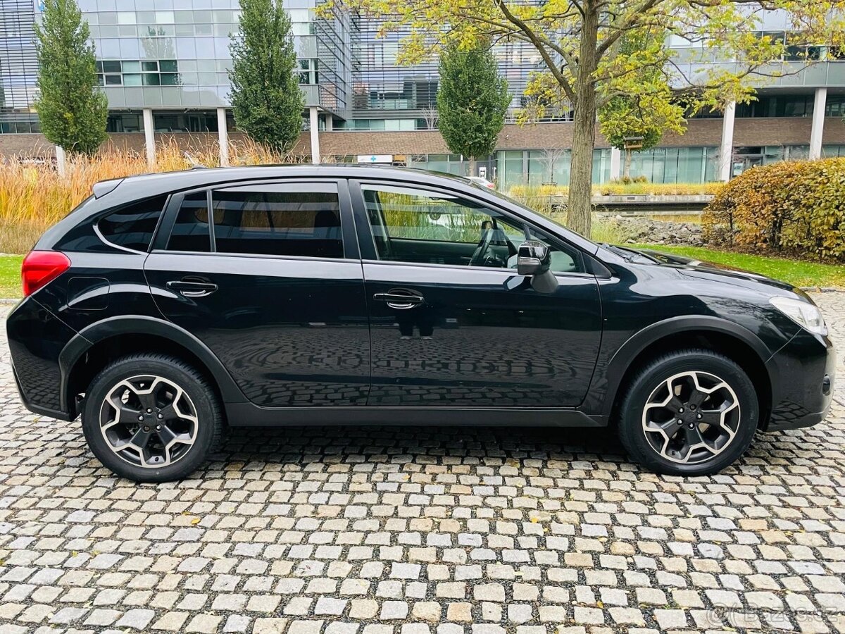 Subaru XV 2.0i BENZIN 110KW 4x4 AUTOMAT KAMERA SERVISKA - 6