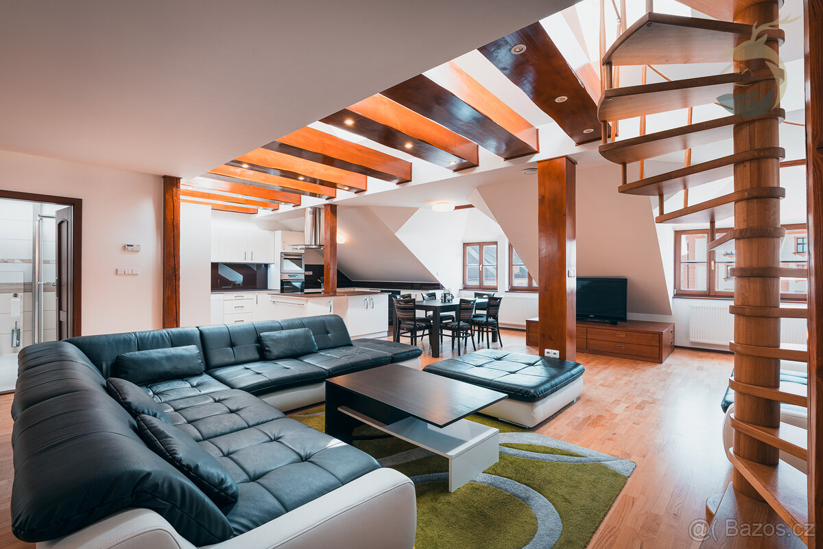 Výnos až 8,5%, investiční dům v srdci Šumavy. KORUNA , o vým - 6