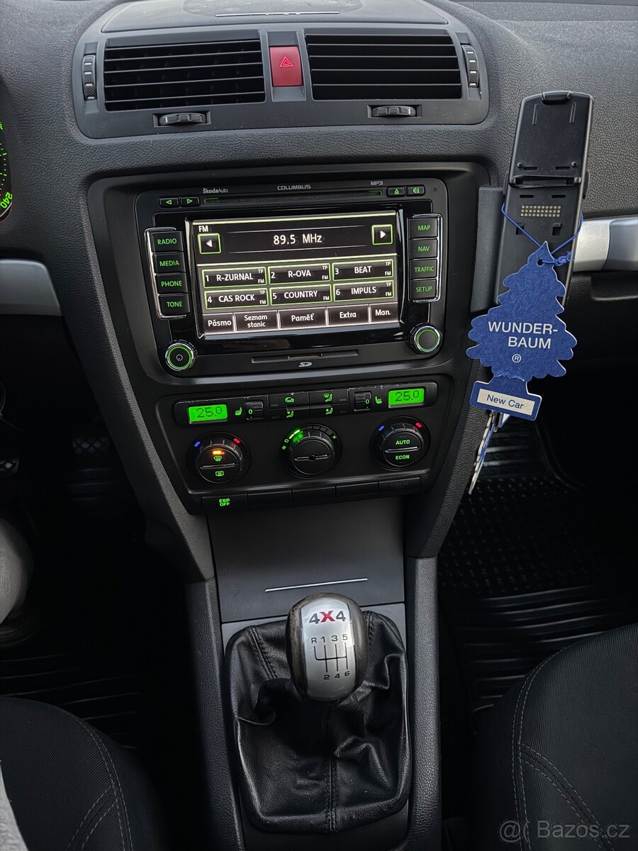 Škoda Octavia II SCOUT 2.0 TDI - 6