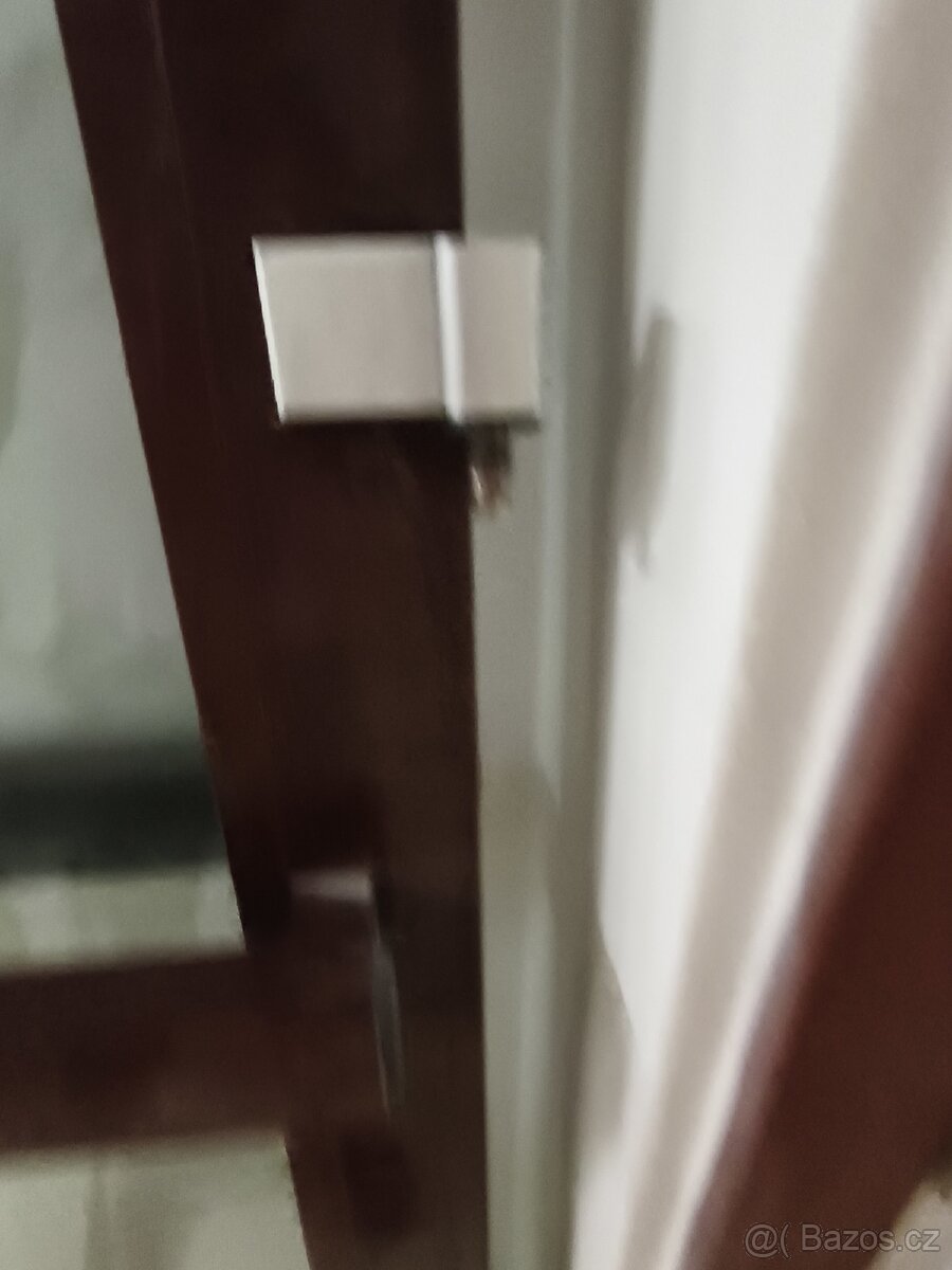 PROSKLENÉ HLINÍKOVÉ DVEŘE VČETNĚ RÁMU - 6