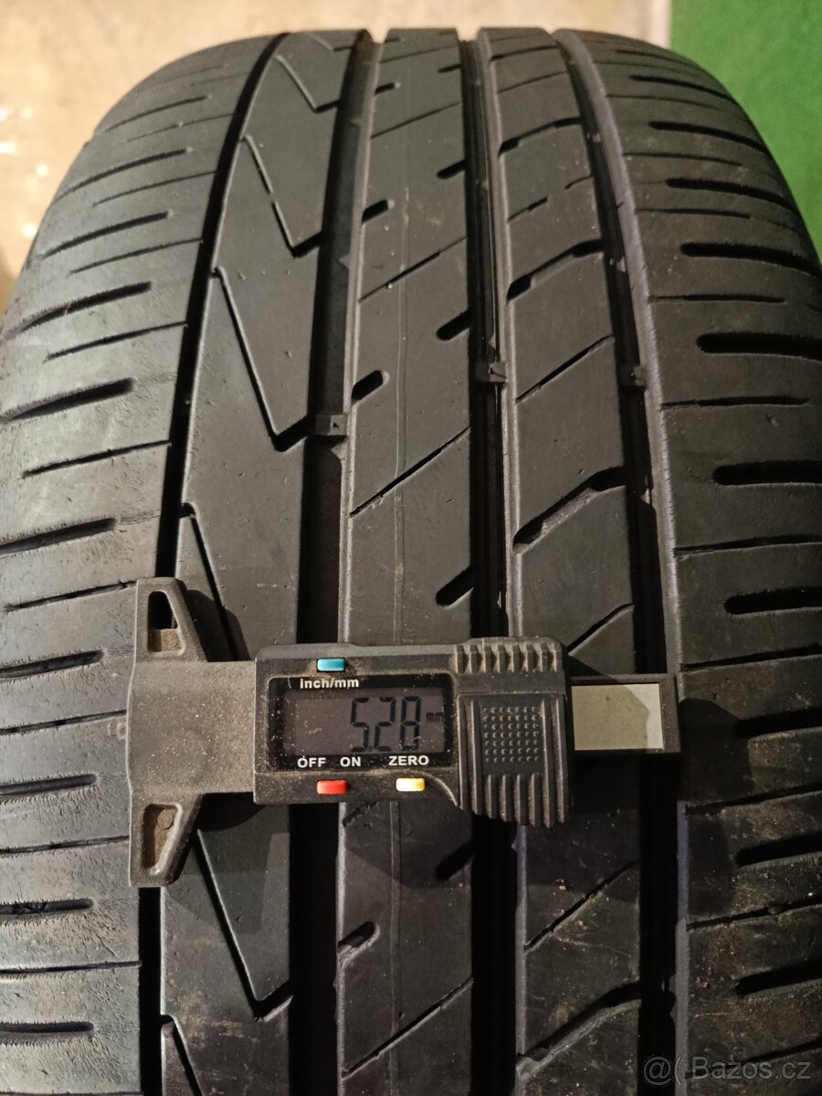 4ks letni 235/50/19 Hankook - 6