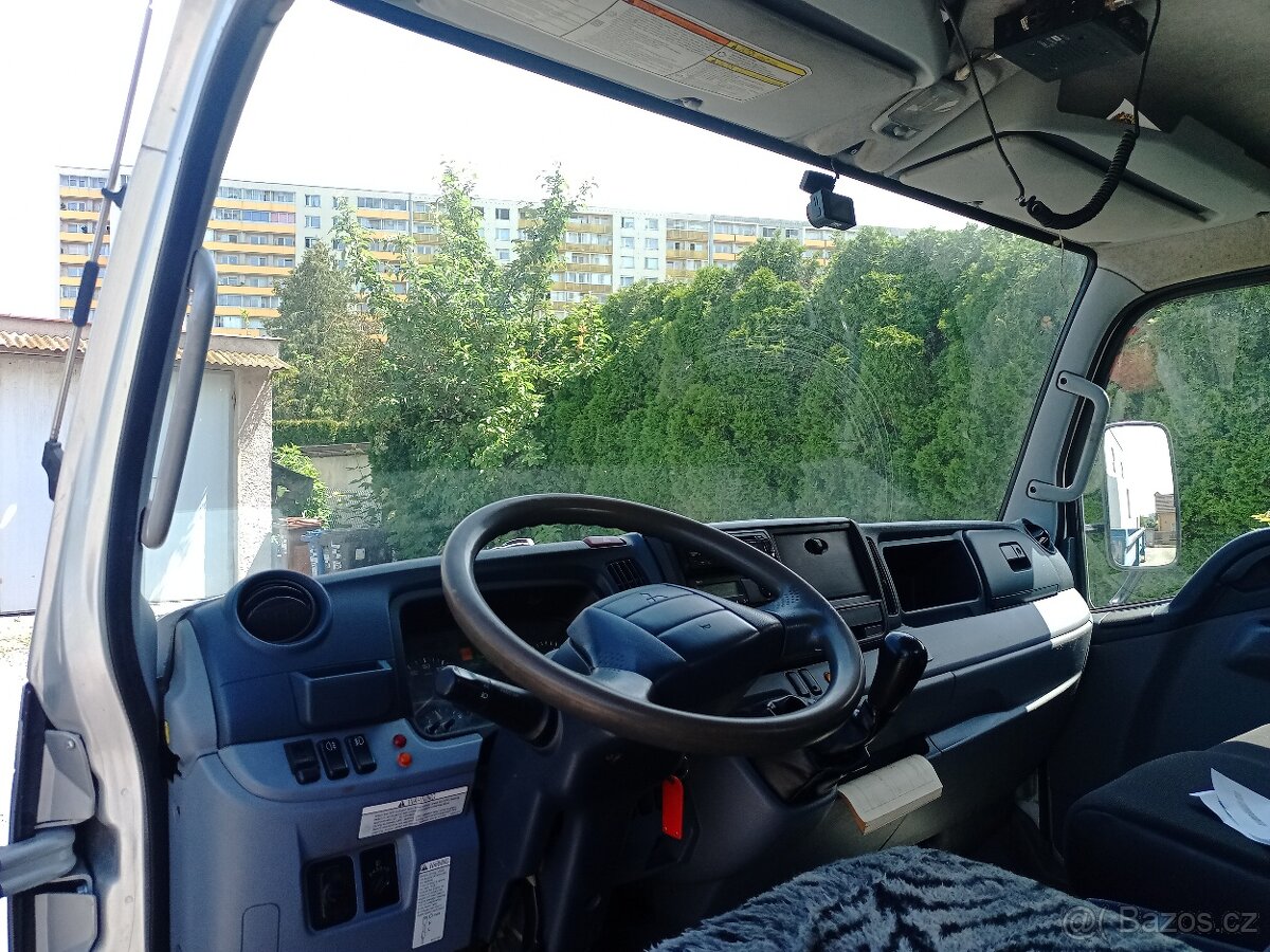 Mitsubishi fuso Canter 7C15 kontejner - 6