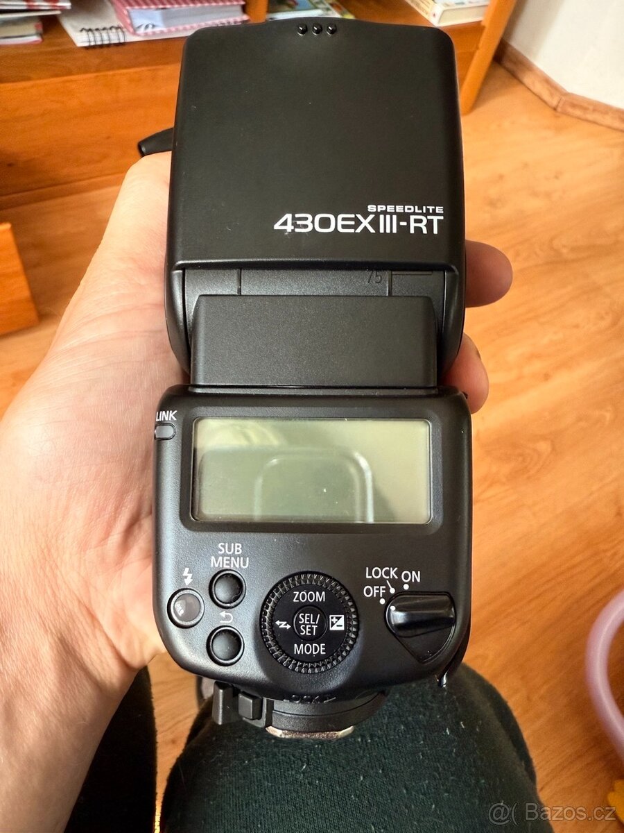 Canon EOS 250D+ blesk + stativ + brašna - 6