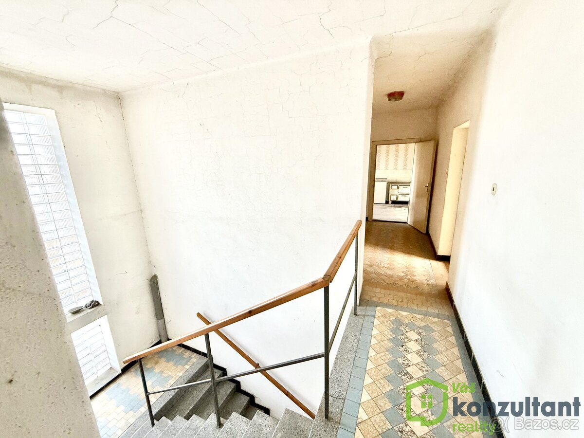 Prodej rodinného domu 205 m², Bánov, ev.č. 00911 - 6