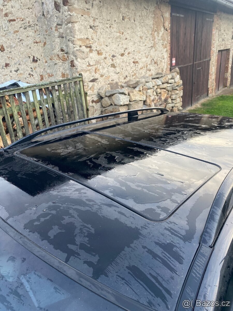 Mercedes Benz C w203 kombi díly - 6