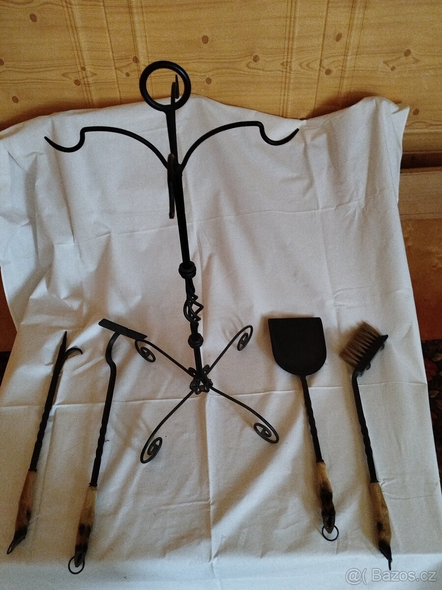 Sada nářadí ke krbu - 6