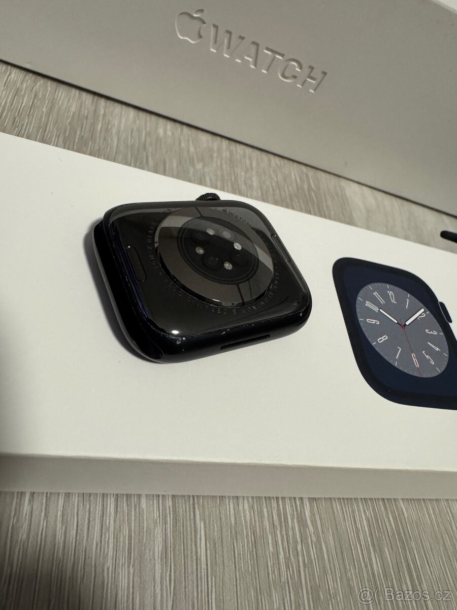 Apple Watch 8 45mm modré - Midnight - 6