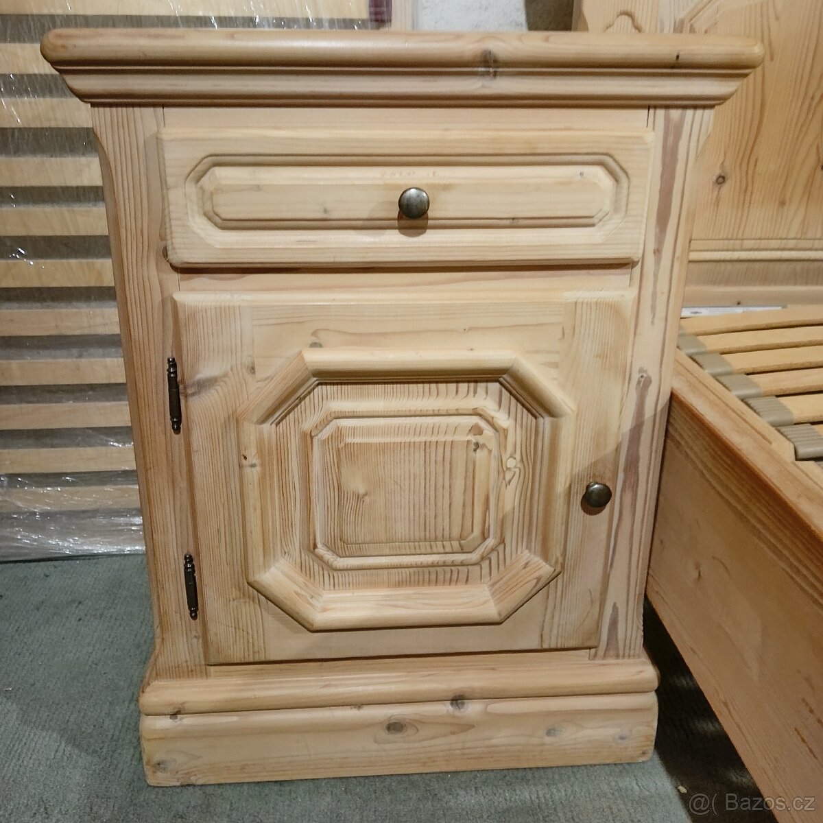 Landhaus postel s vysokým spanim - 6