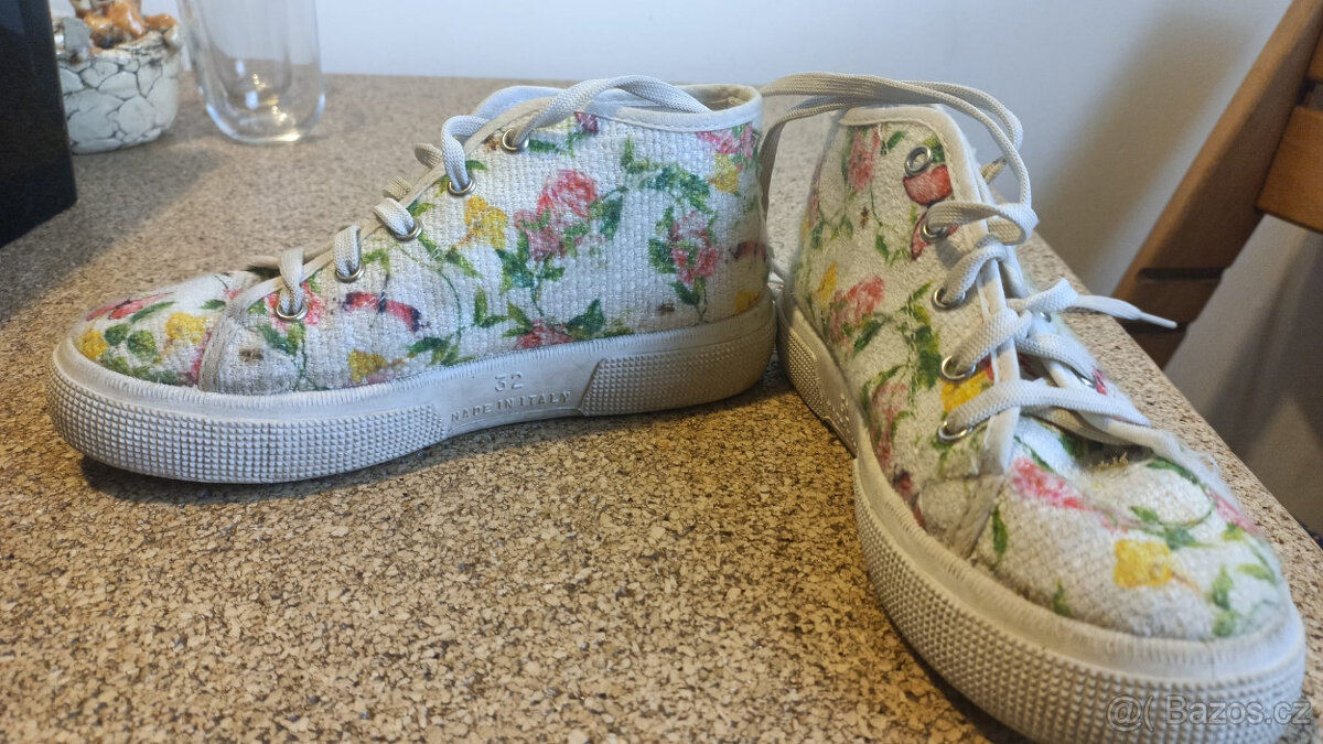 Dívčí šaty s kolovou sukní - 6