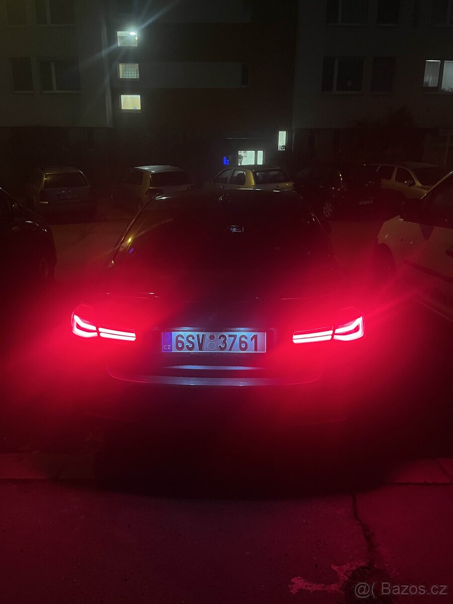 BMW 328i F30 2016 - 6