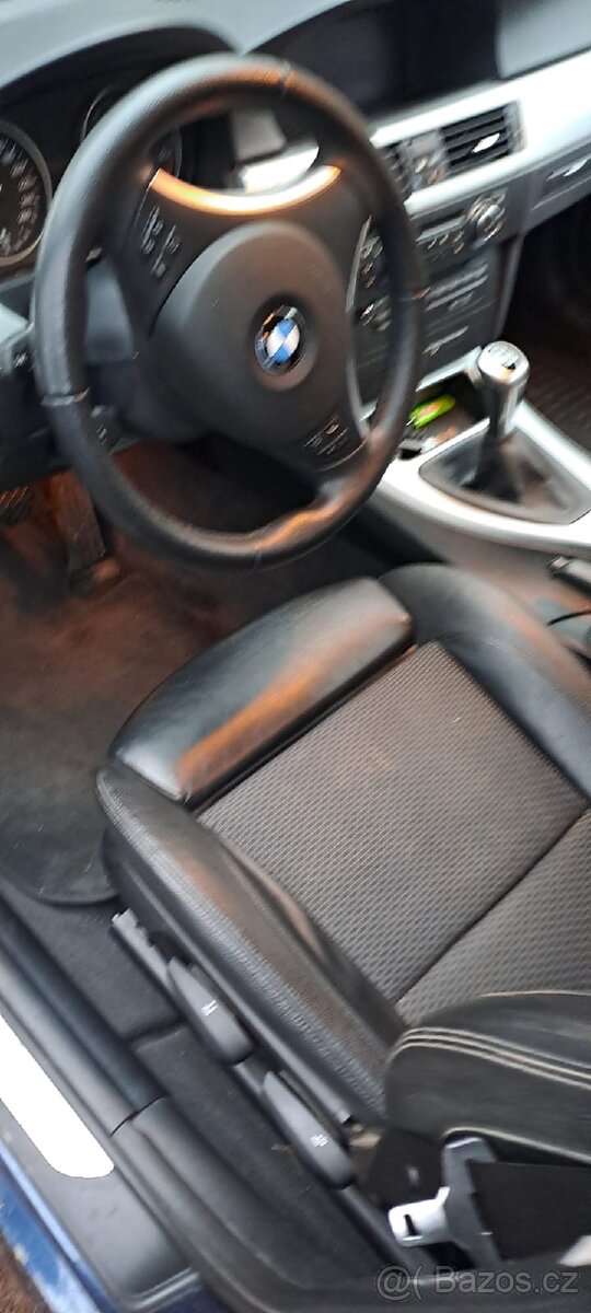 BMW 330 XD, rok 2012, manuál - 6