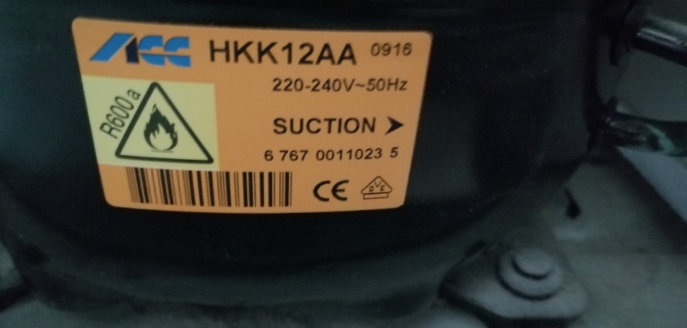 Lednice s mrazákem LIEBHERR, kombinovaná - 6