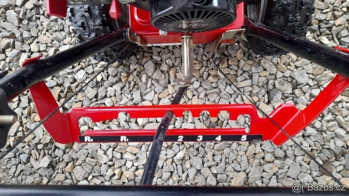 Kvalitní sněhová / sněžná fréza MTD 611 - 6