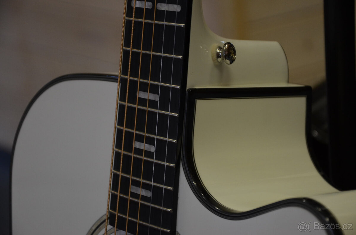 KYTARA ELEKTROAKUSTICKÁ 6 STRUNNÁ HAGSTROM SIDER 2 PPP - 6