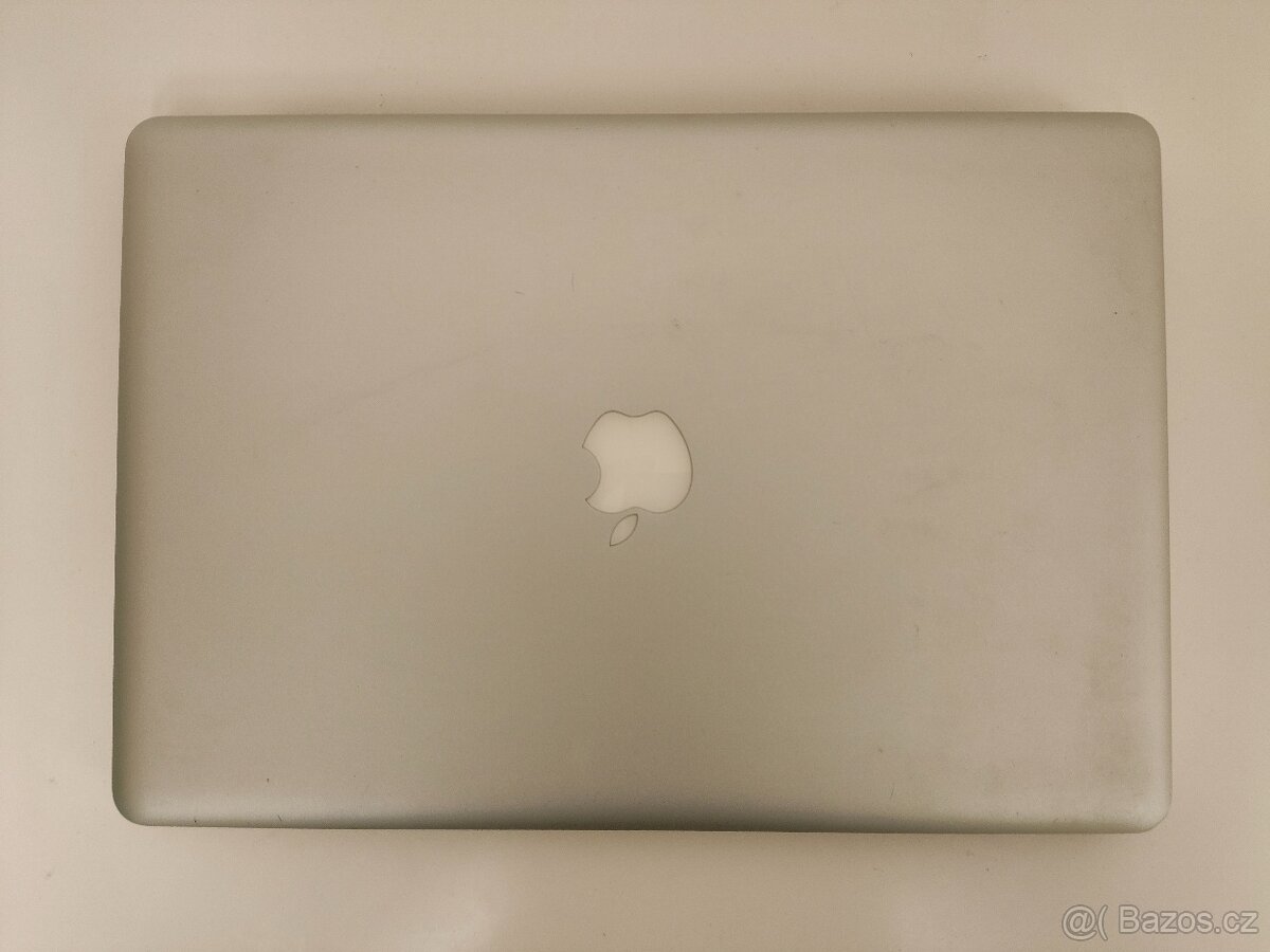 MacBook Pro 15 2011 | i7 • 16GB • 256GB - 6
