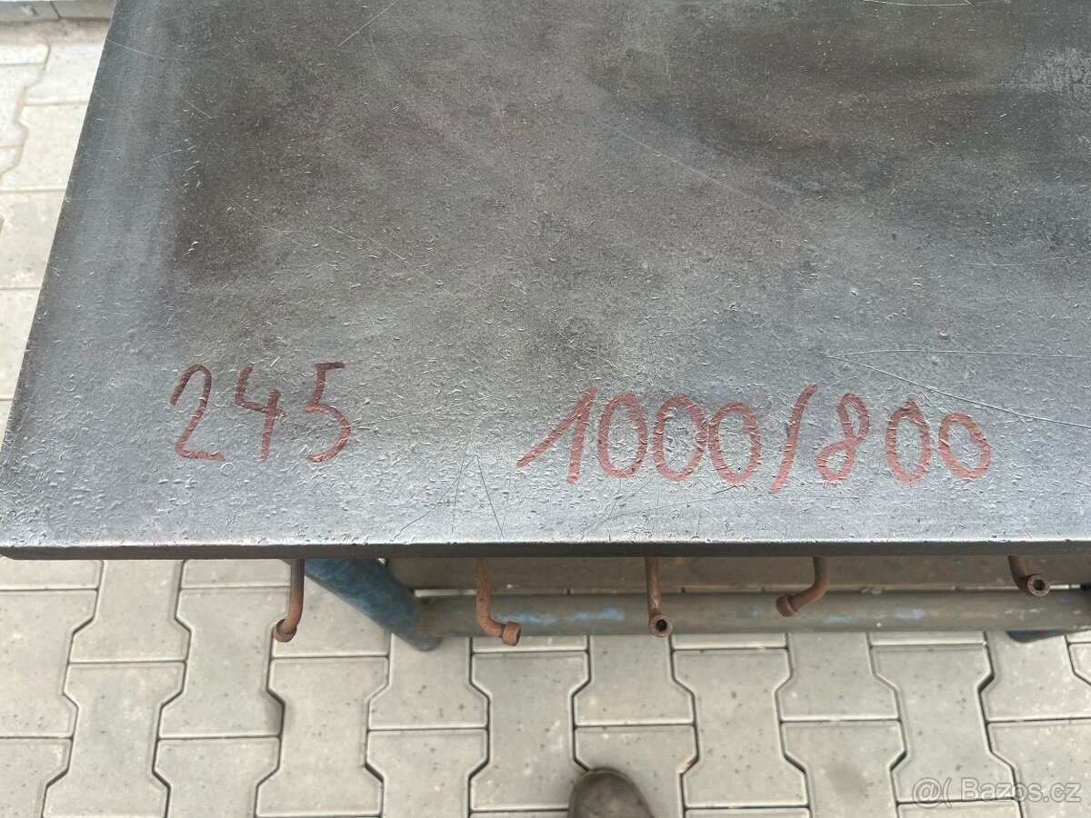 245. Pracovní stůl, rýsovací, svařovací deska 1000x800 - 6