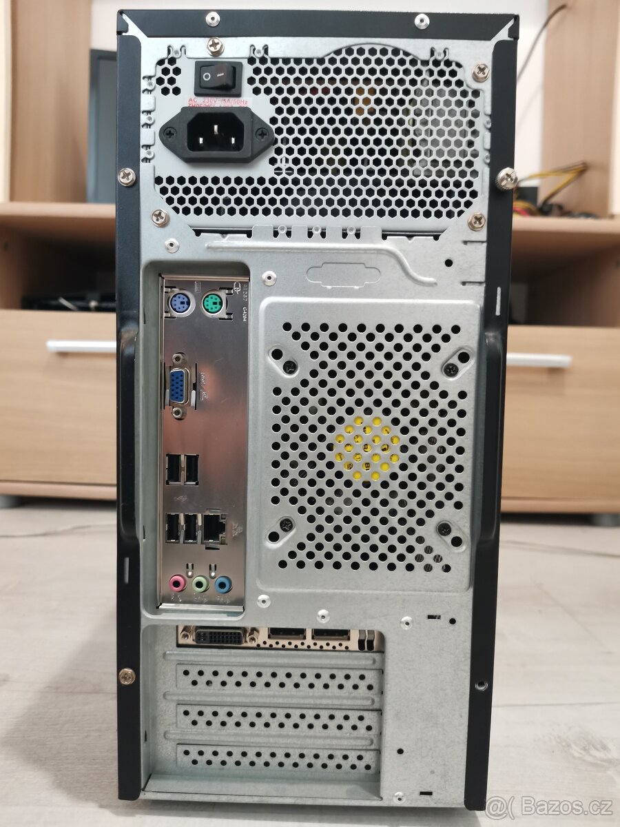 INTEL I3-3220, 4GB DDR3,NVIDIA Quadro 4000 2GB DDR5,SSD +HDD - 6