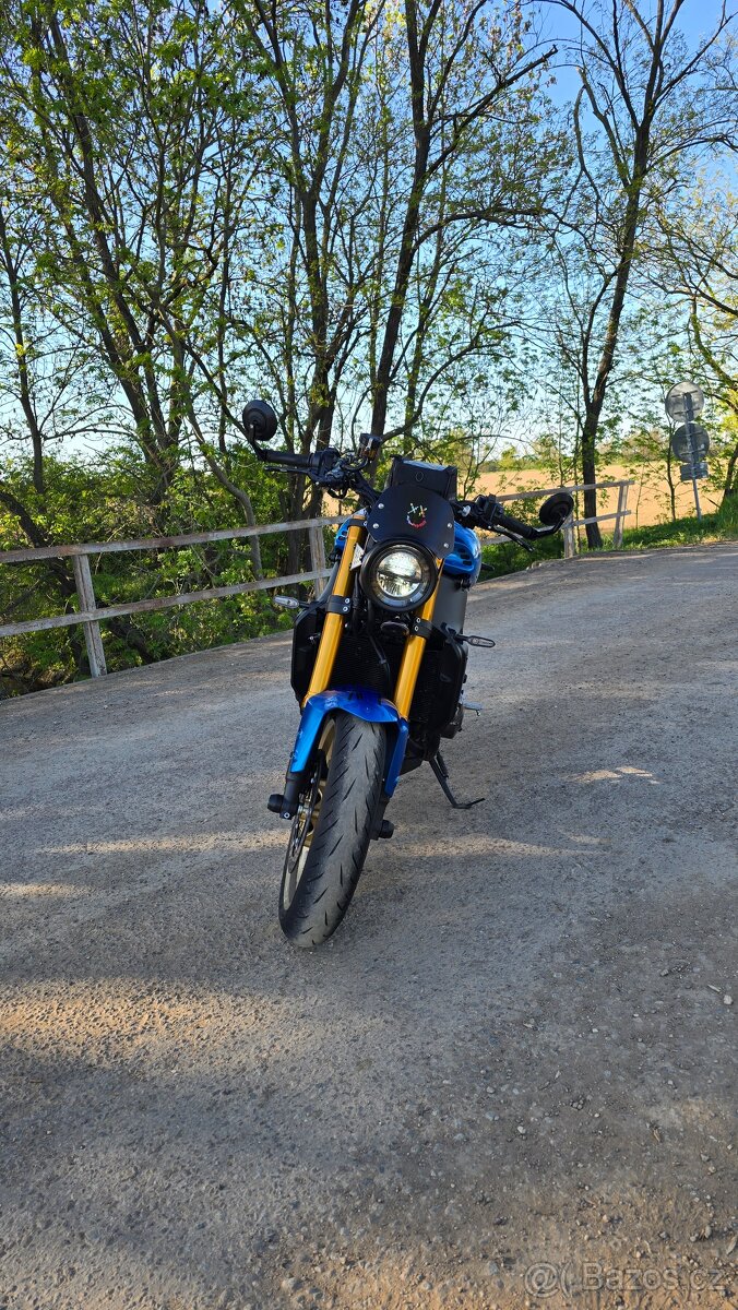 Yamaha XSR 900 2022 - 6