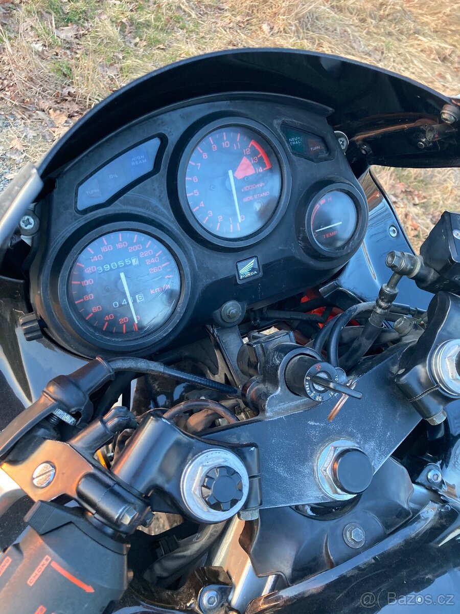 Honda CBR 500 F - 6