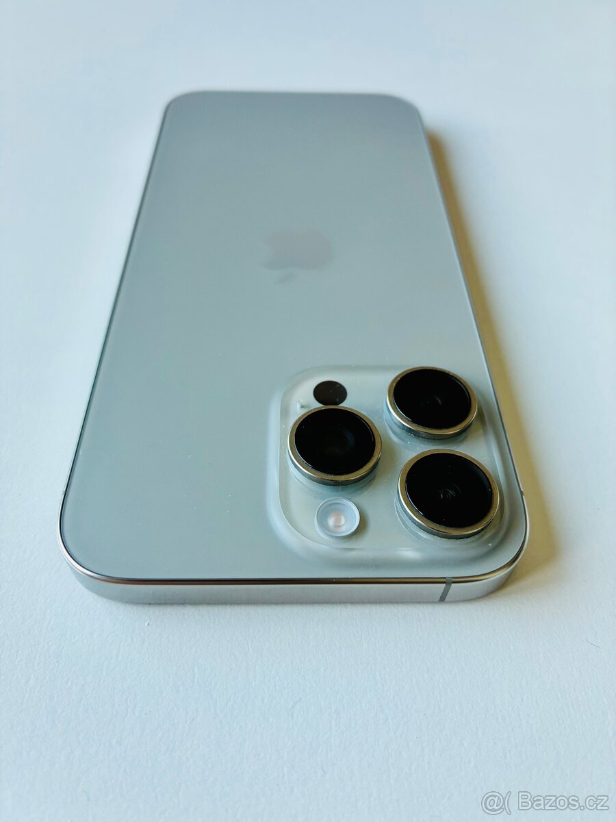 iPhone 16 Pro Max Přírodní Titan 256GB - 6