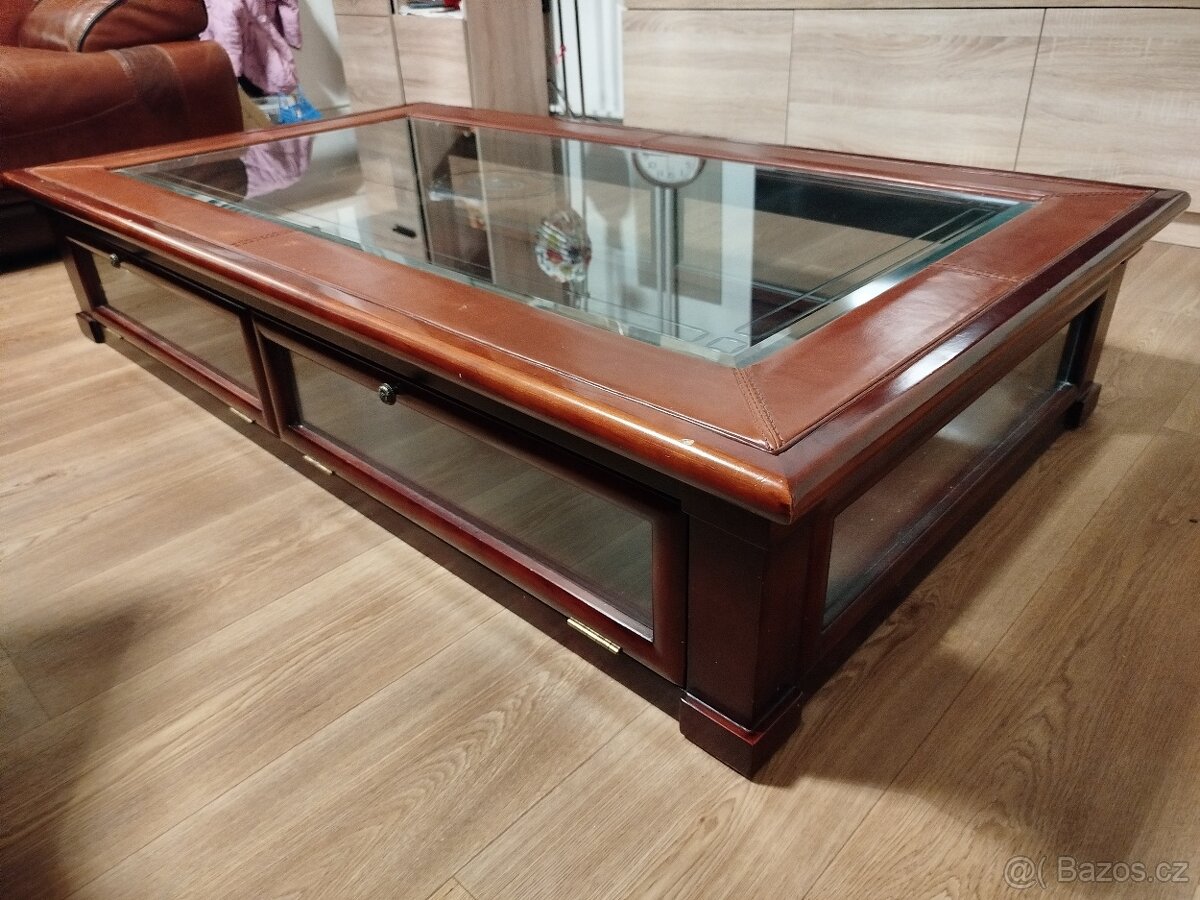 Prosklený stůl z masívu - 6