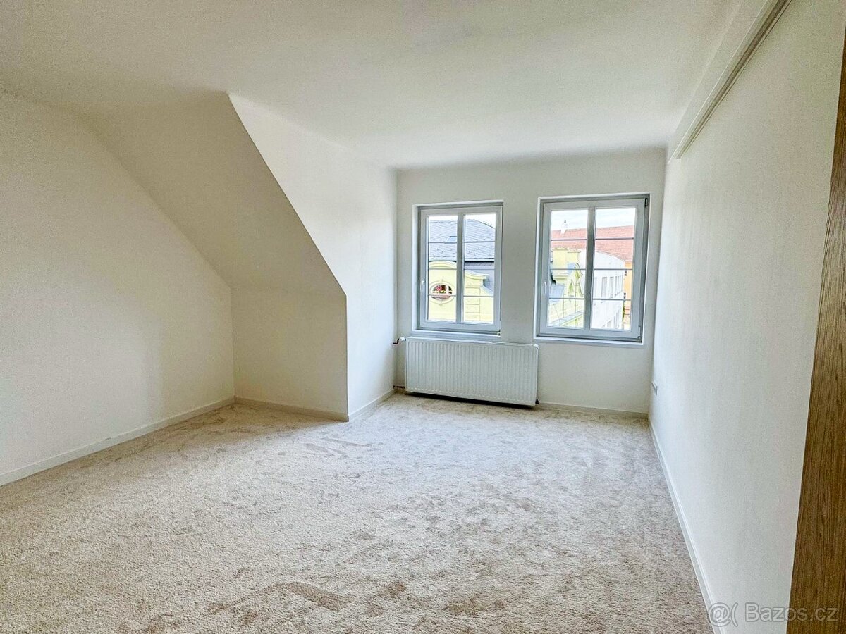 Pronájem zrekonstruovaného bytu 2+1 v centru Krnova - 6