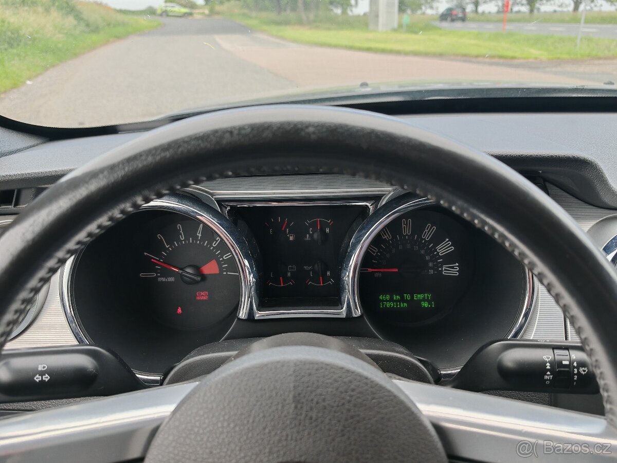 Ford Mustang 2005 V6 4.0l - 6