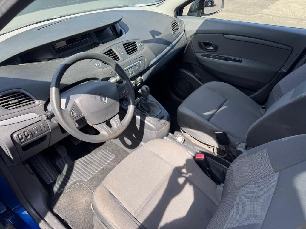 Renault Scénic 1,6 (2012) - 6