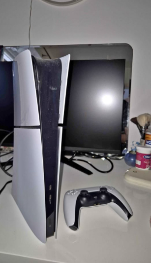 PS5 Digital Edition - 6