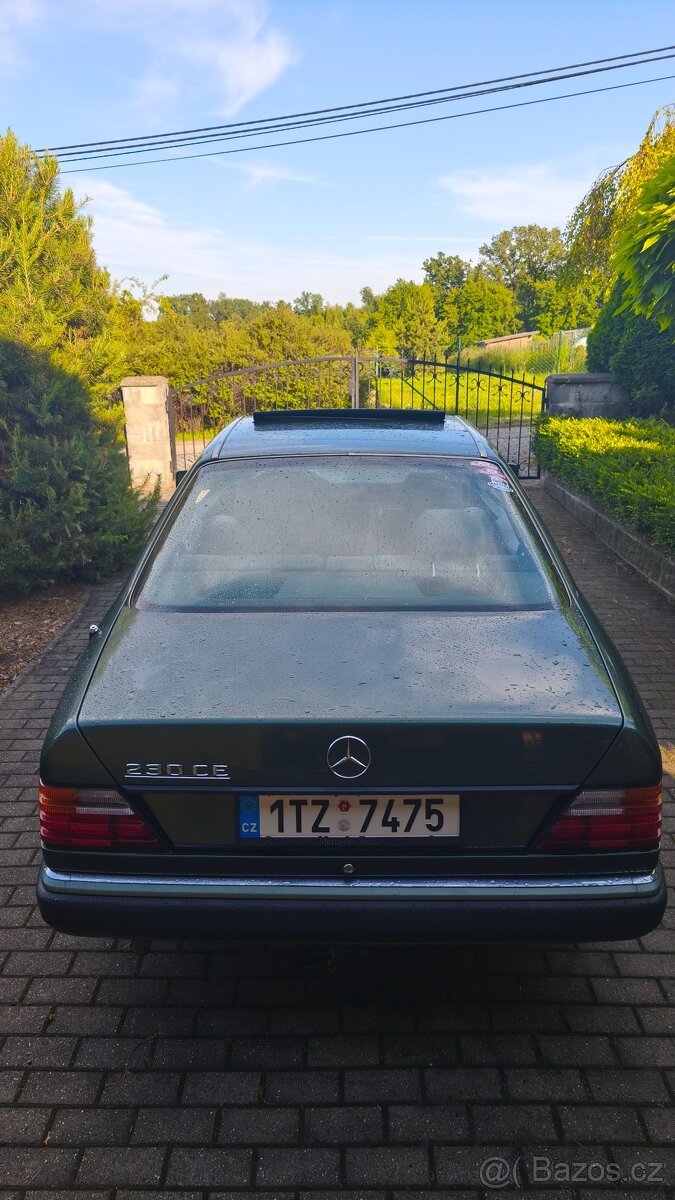 Mercedes C124 230CE servisovaný s historií - 6