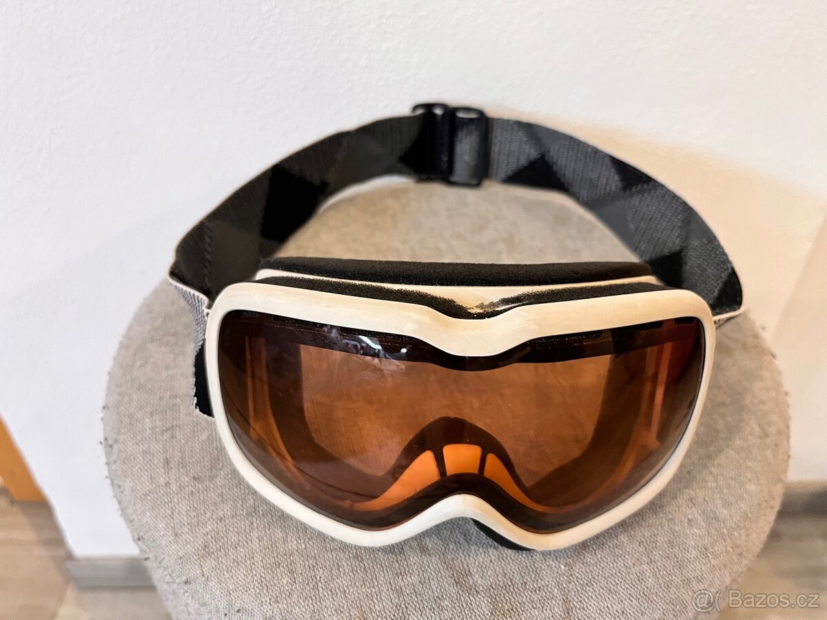 Lyžařská přilba helma + brýle - 6