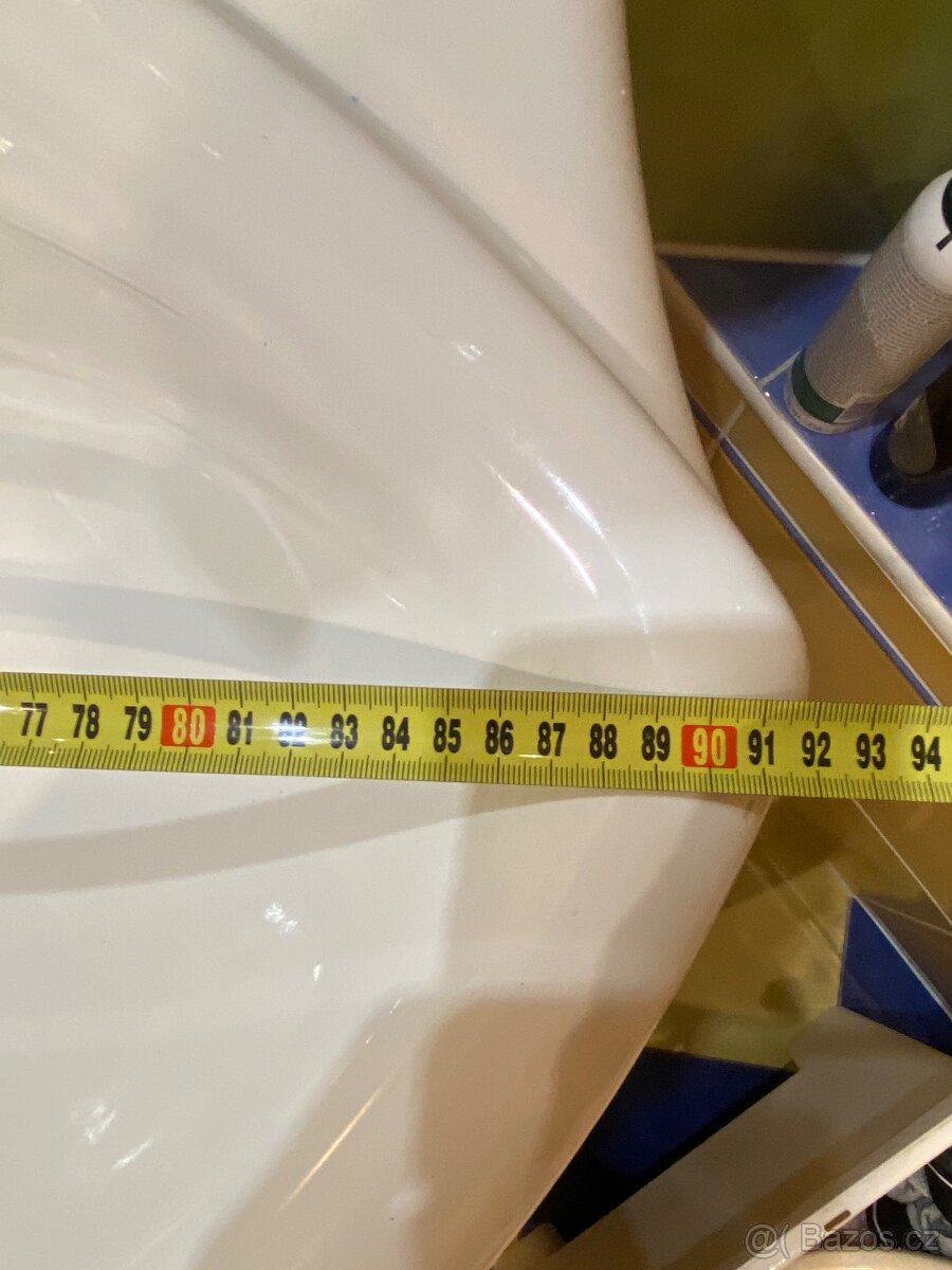 Dvojumyvadlo s bateriemi a skříňka - 6