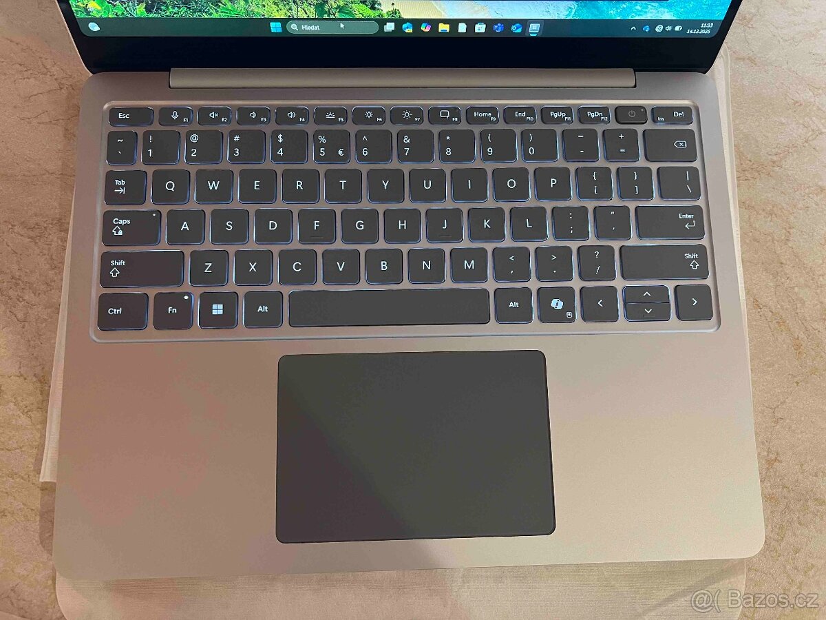 Surface Laptop Copilot+ PC 13″ – Snapdragon - 6