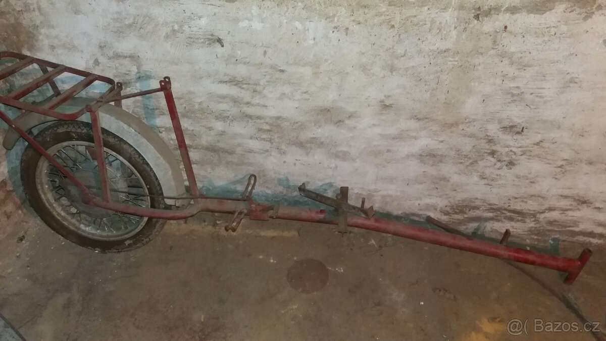 Část z moto jawa 250 - 6