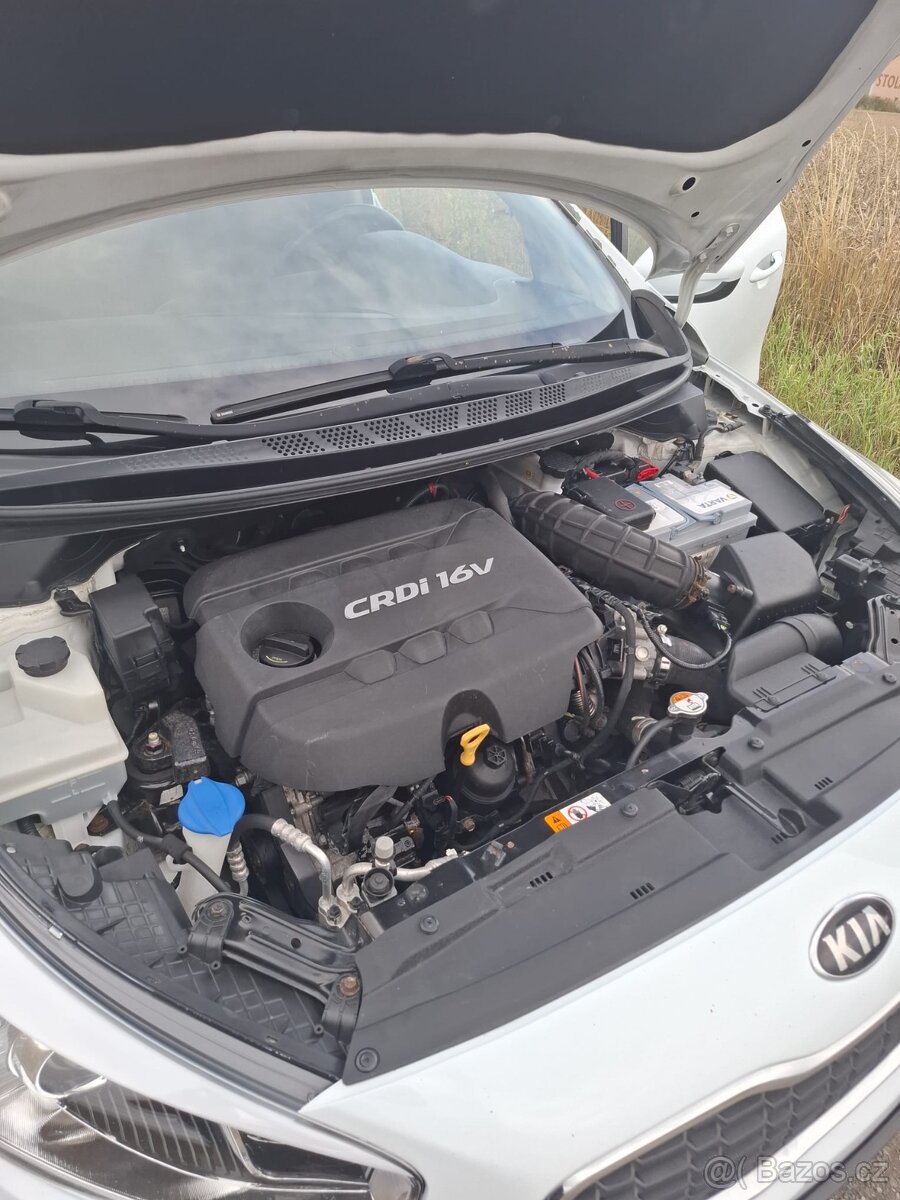 Prodám KIA CEE´D možný odpočet DPH - 6