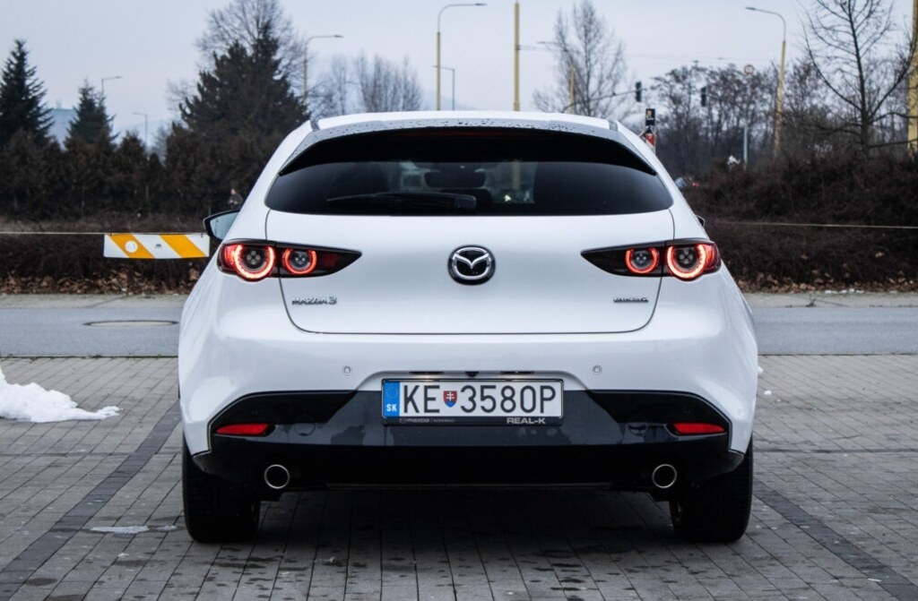 Mazda 3 90kW (2020). - 6