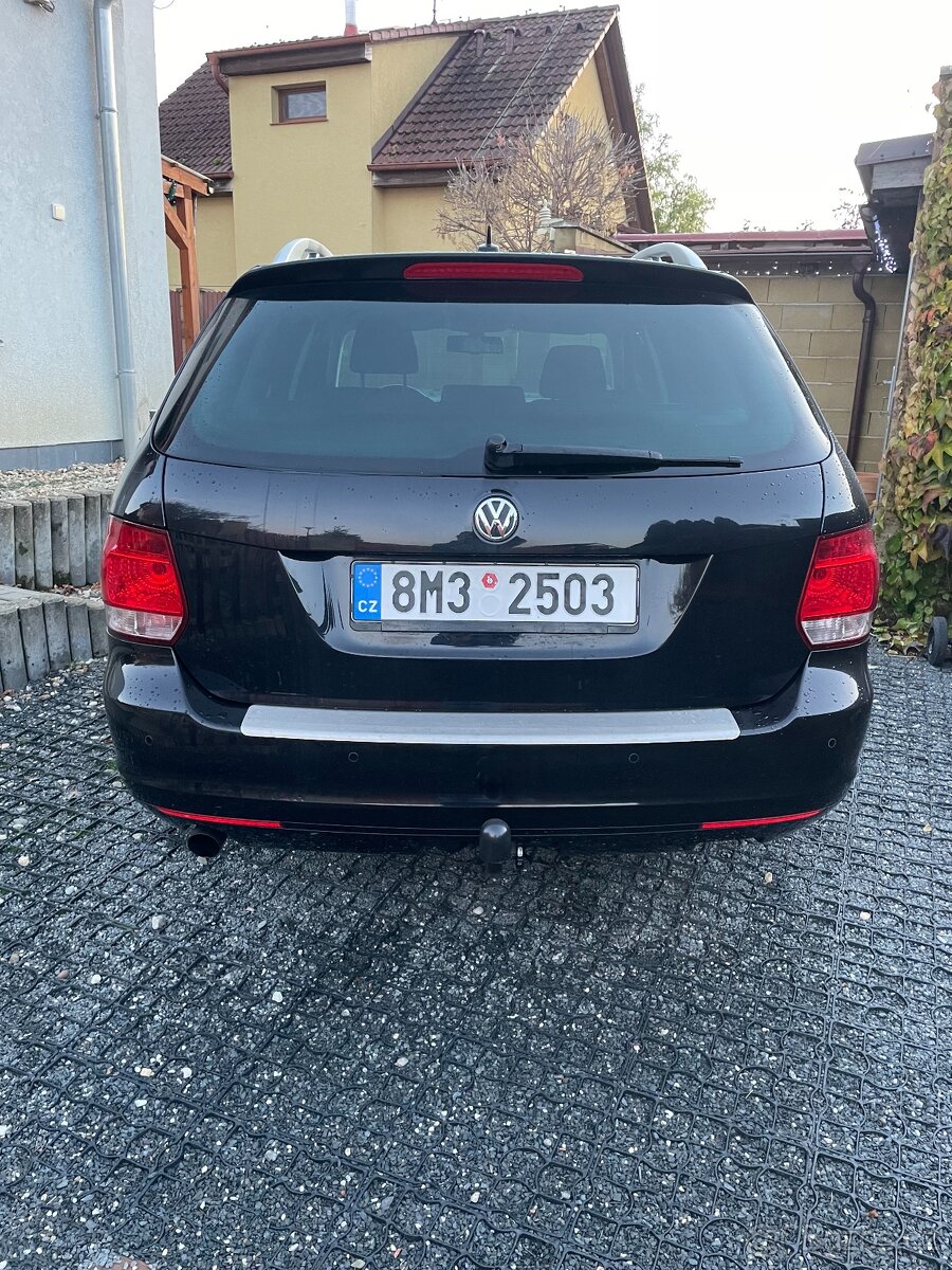 VW Golf VI 1.2TSI(77 KW), najeto 107 000 km, 6 rychlostí - 6