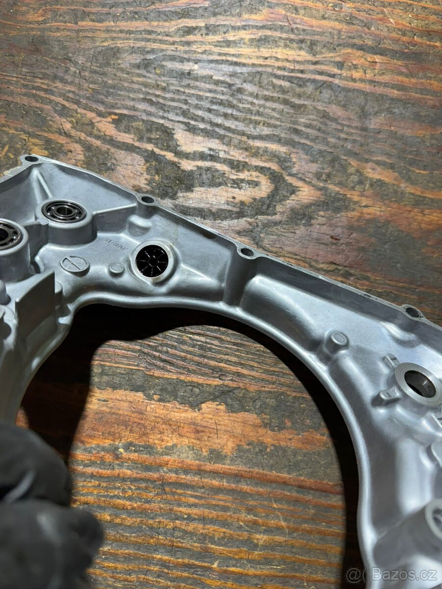 půlkarter spojky kryt víko čtvrtka koše suzuki rm 125 - 6