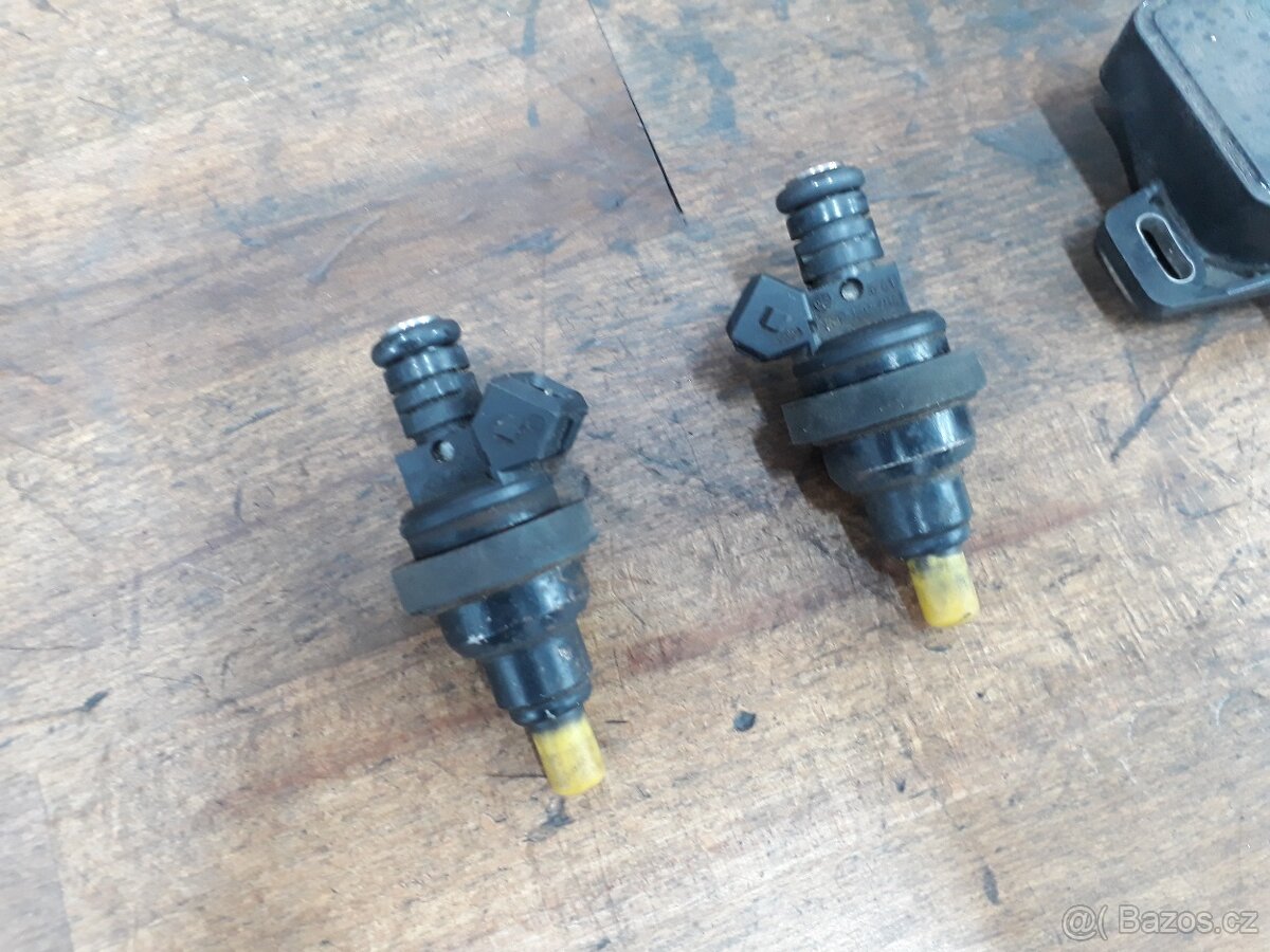 BMW R1100 RT díly - 6