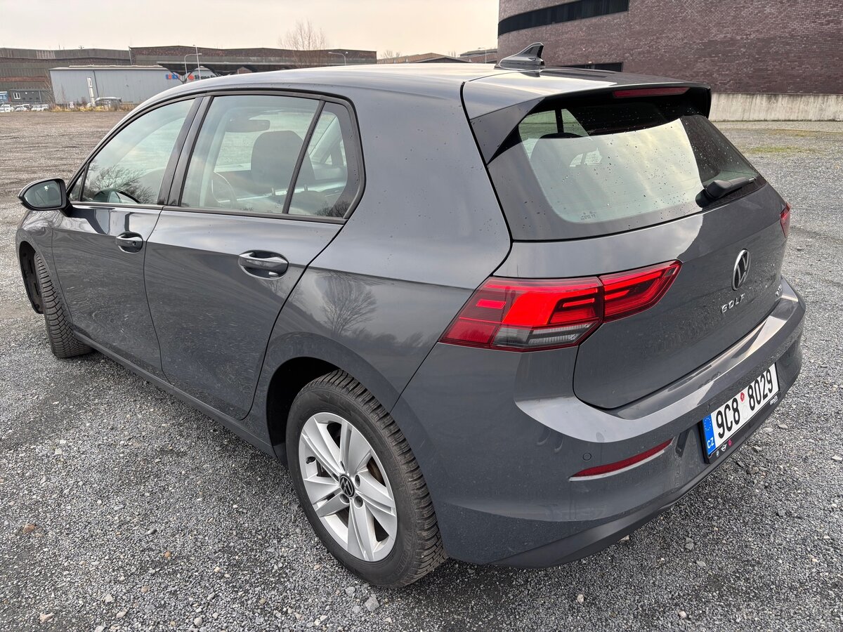 Volkswagen Golf 8 1.0 TSI 81kW Automat - 6