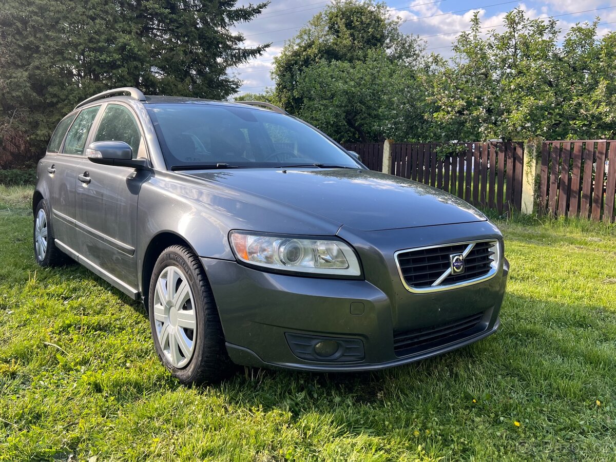 VOLVO V50 2.0D - náhradní díly - 6