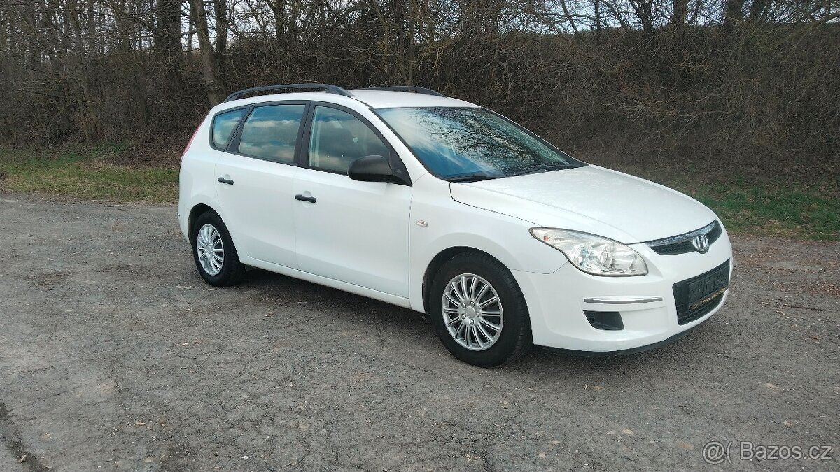 hyundai i30 1,4 16V combi - 6