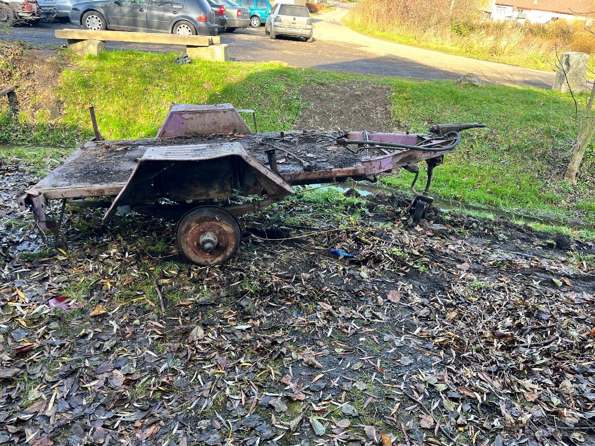 Dvoukolák za traktor - 6
