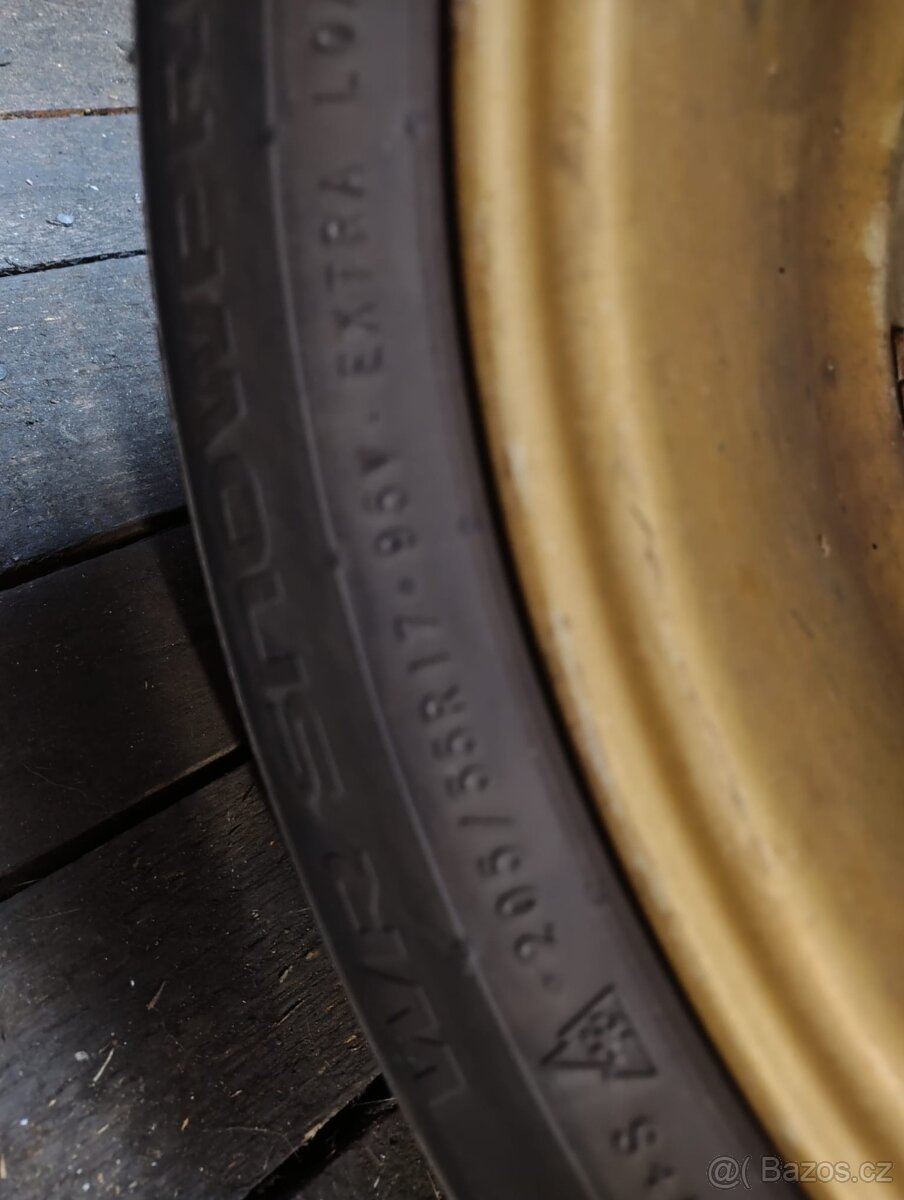 Kola Kia Stonic 1.4 73 Kw ráfek 6.5Jx17/ET49 - 6