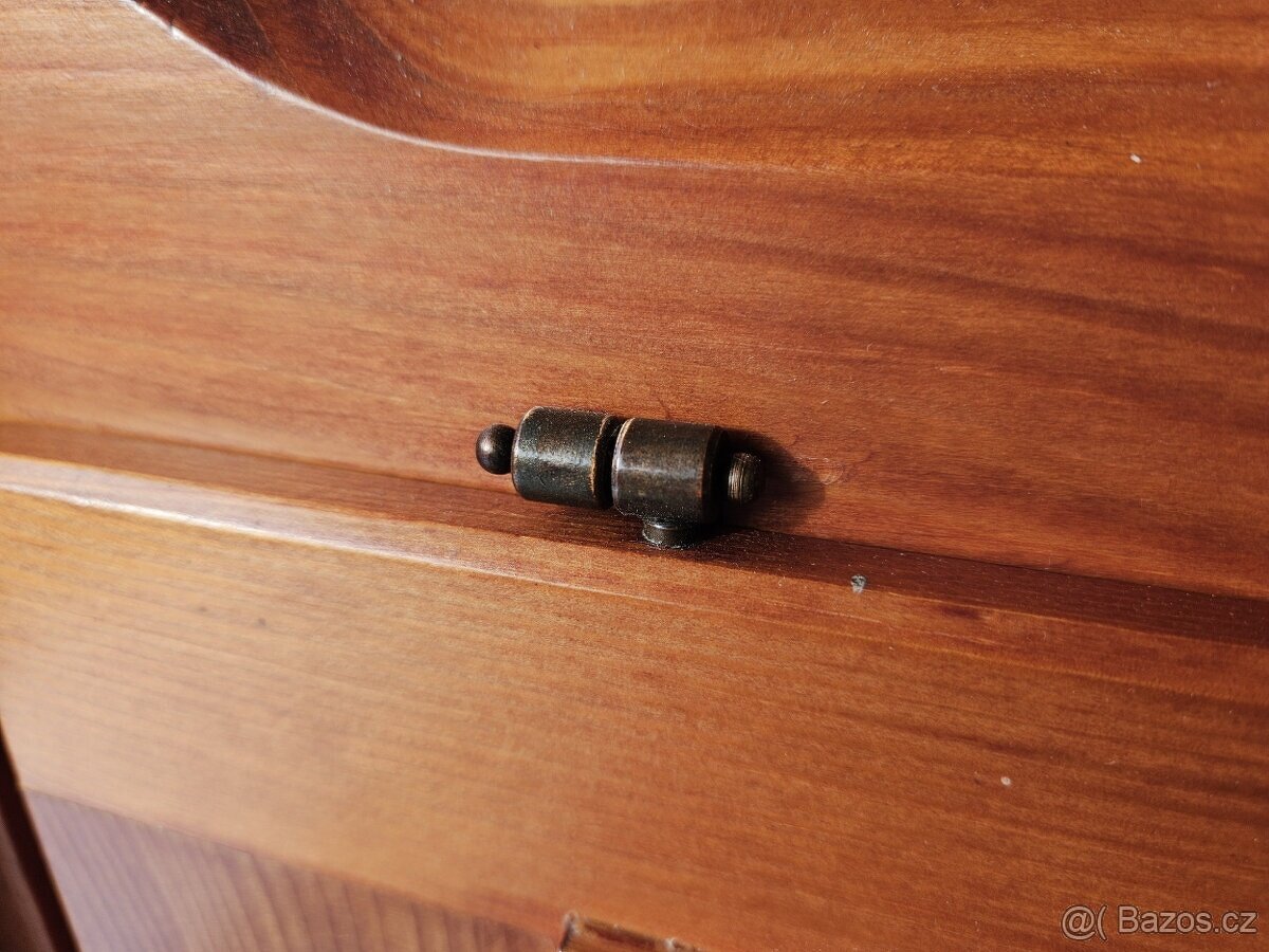 Komoda + rohová vitrína - masiv - Třebíčsko - 6