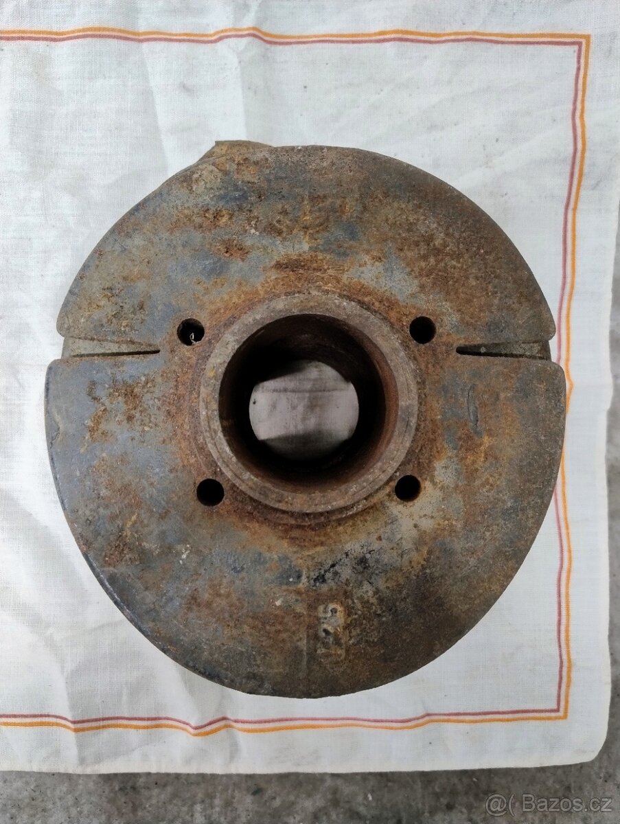 VÁLEC MOTORU ČZ 250/450 - 6