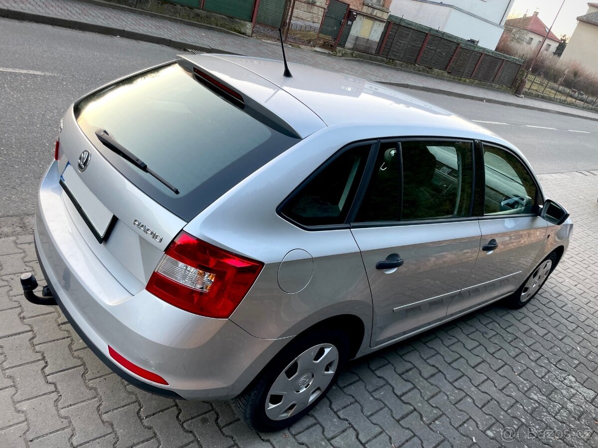 Škoda Rapid 1,6 TDI SPACEBACK-serviska, nová STK =TOP CENA= - 6