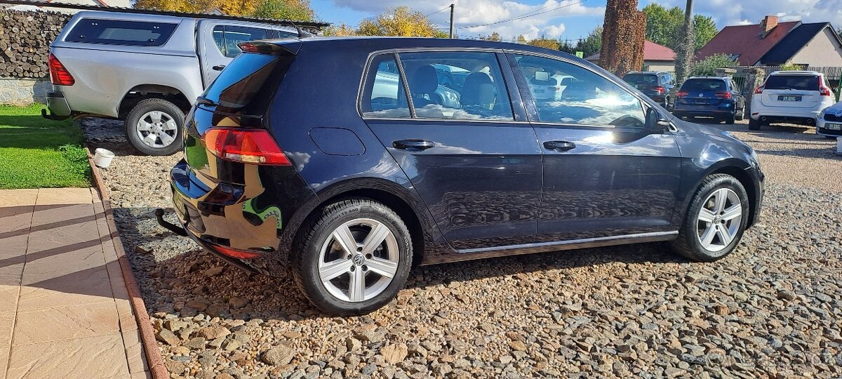 Volkswagen Golf 2.0 TDI 110kW DSG COMFORTLINE - 6